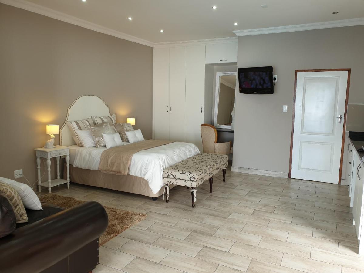 Uitenhage Pongola Road Self Catering Accommodation מראה חיצוני תמונה