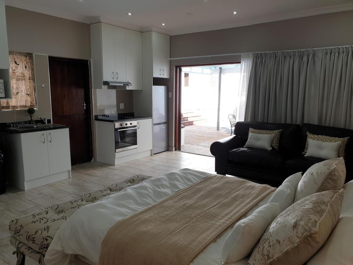 Uitenhage Pongola Road Self Catering Accommodation מראה חיצוני תמונה