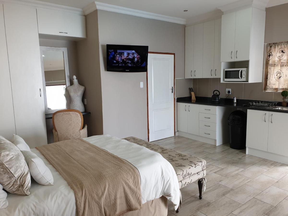Uitenhage Pongola Road Self Catering Accommodation מראה חיצוני תמונה