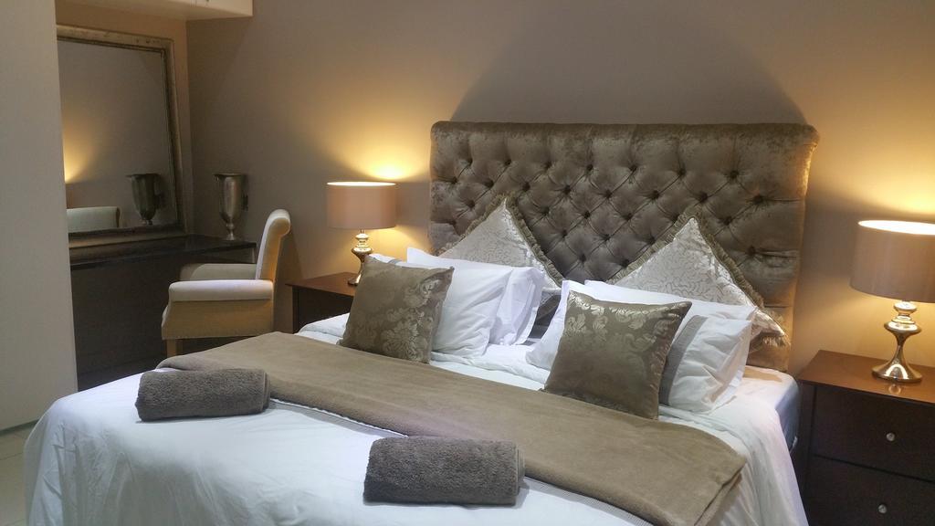 Uitenhage Pongola Road Self Catering Accommodation מראה חיצוני תמונה
