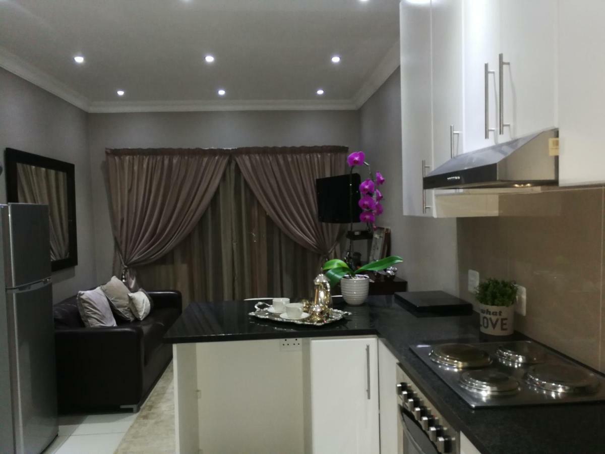 Uitenhage Pongola Road Self Catering Accommodation מראה חיצוני תמונה