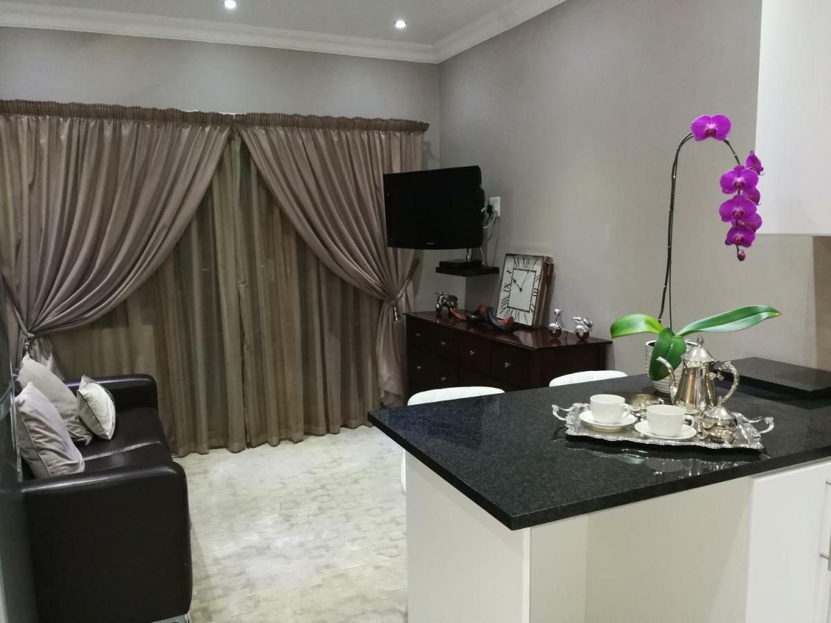 Uitenhage Pongola Road Self Catering Accommodation מראה חיצוני תמונה