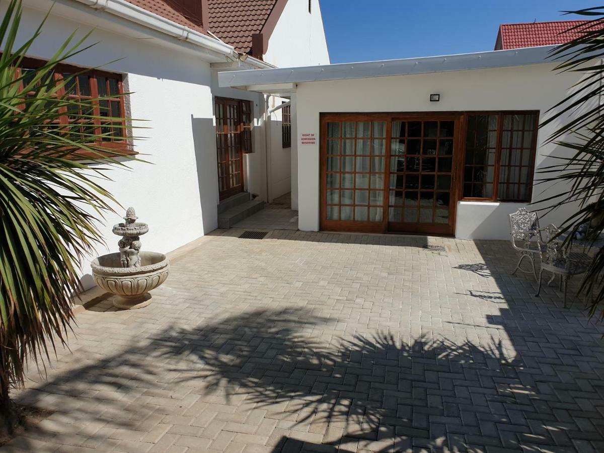 Uitenhage Pongola Road Self Catering Accommodation מראה חיצוני תמונה