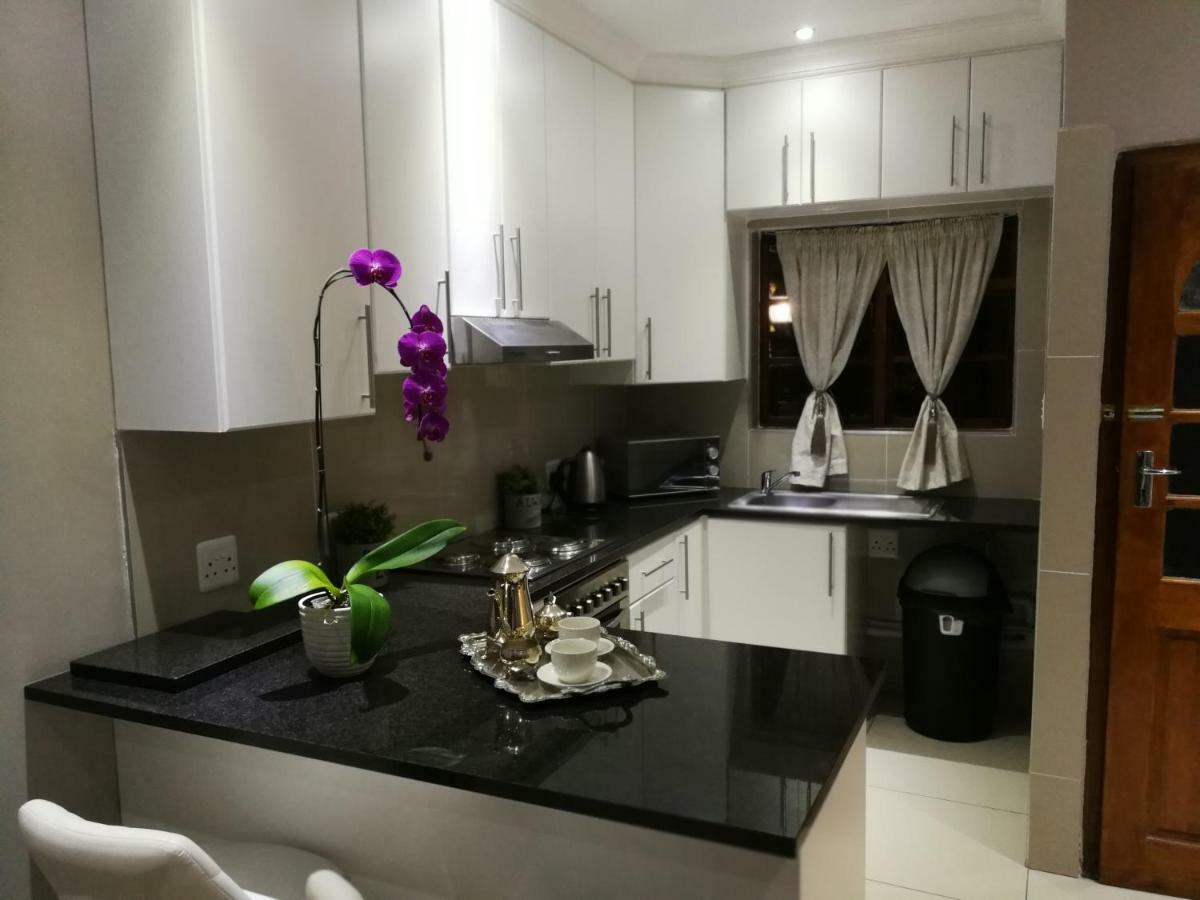 Uitenhage Pongola Road Self Catering Accommodation מראה חיצוני תמונה