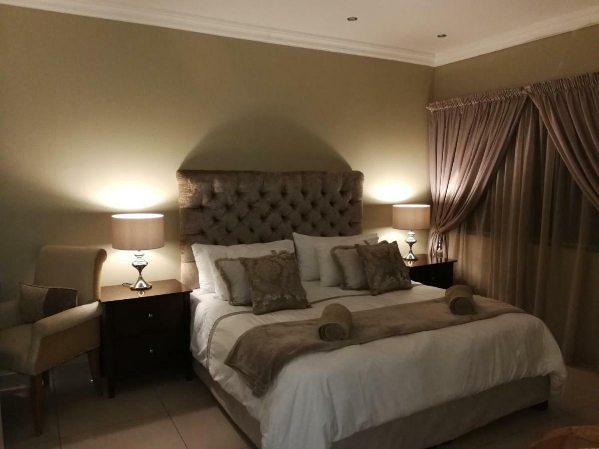 Uitenhage Pongola Road Self Catering Accommodation מראה חיצוני תמונה
