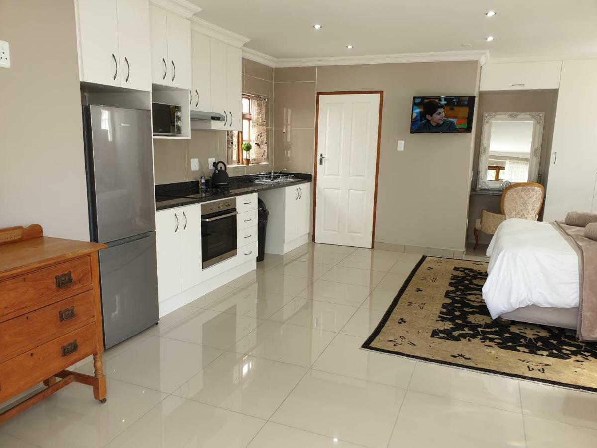 Uitenhage Pongola Road Self Catering Accommodation מראה חיצוני תמונה